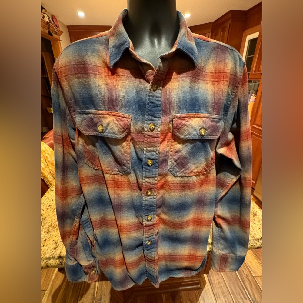 Pendleton Men’s Burnside Flannel Button-Down Shir… - image 1